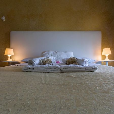 La Gemma Del Salento Rooms&Apartments Racale Extérieur photo
