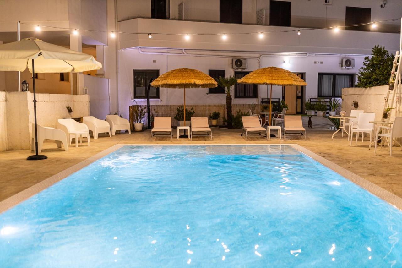 La Gemma Del Salento Rooms&Apartments Racale Extérieur photo