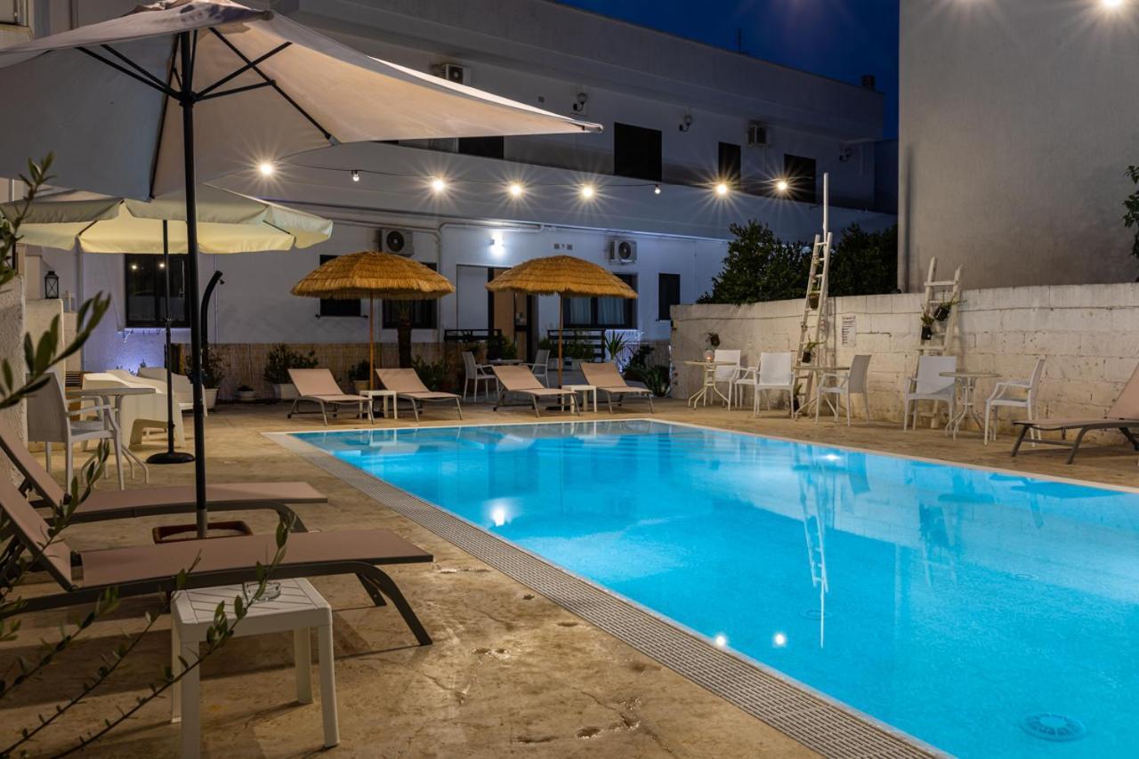 La Gemma Del Salento Rooms&Apartments Racale Extérieur photo