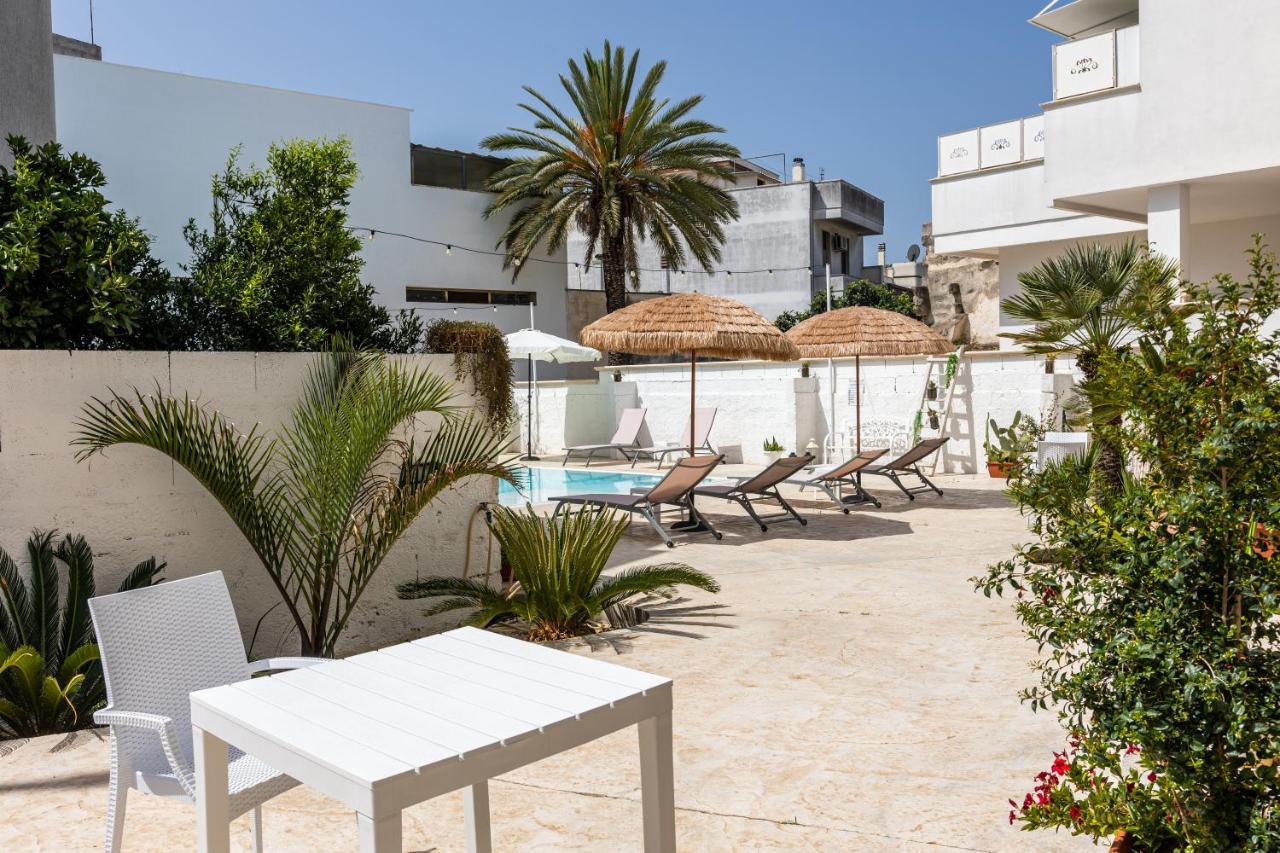 La Gemma Del Salento Rooms&Apartments Racale Extérieur photo